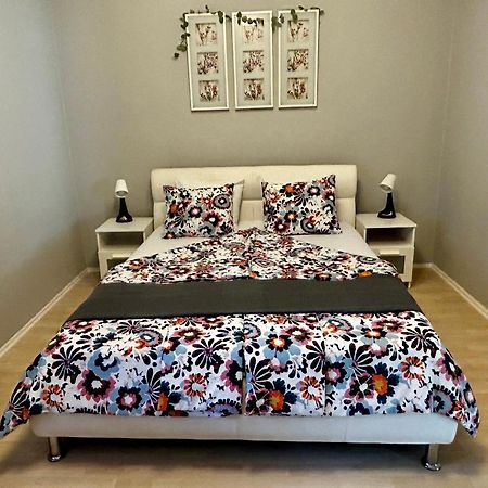 פורץ Apartment Donatella מראה חיצוני תמונה